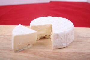 El queso es un alimento muy beneficioso para tus dientes. 